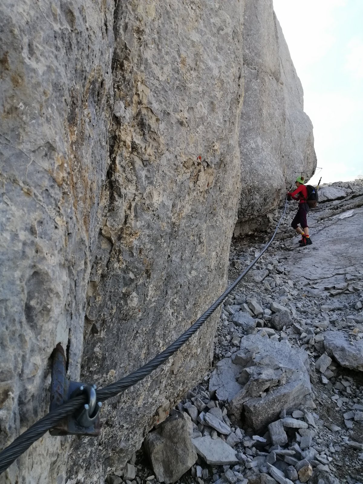 Descent from the other, northern side. Thanks for the safety ropes!