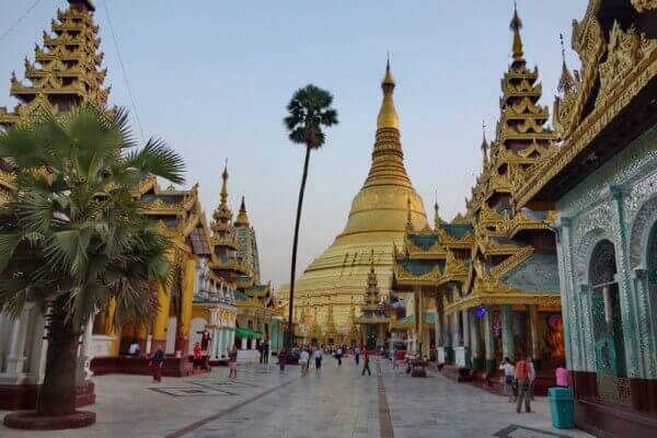 Shwedagon pagoda, Yangon, Myanmar