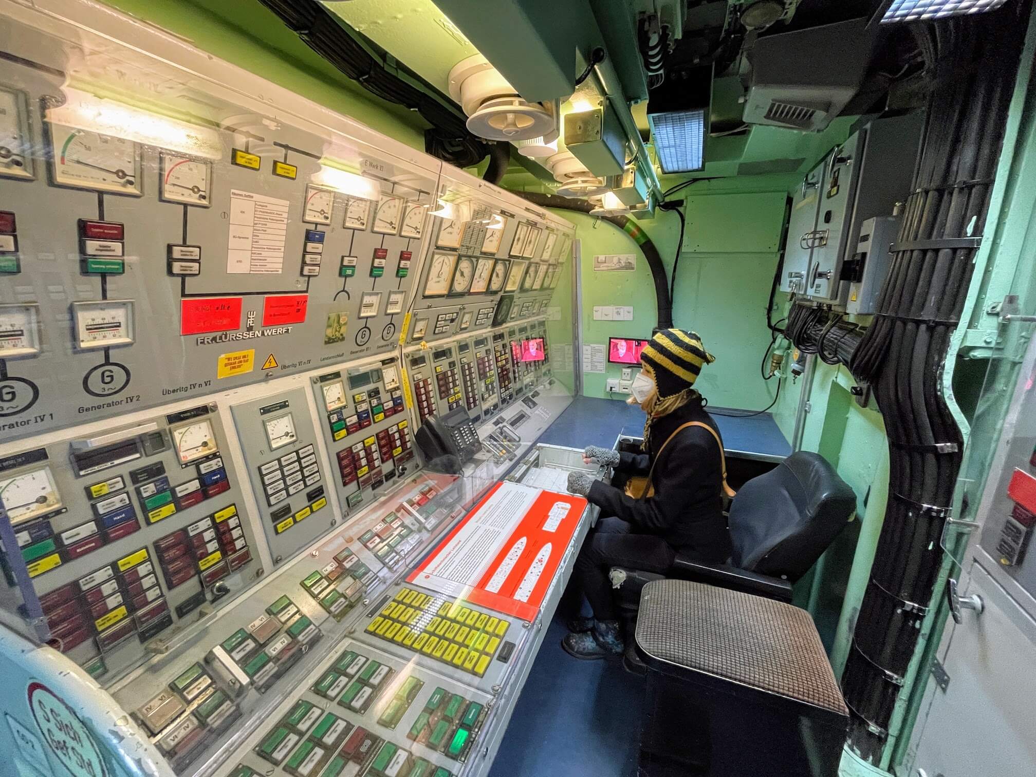So many buttons!