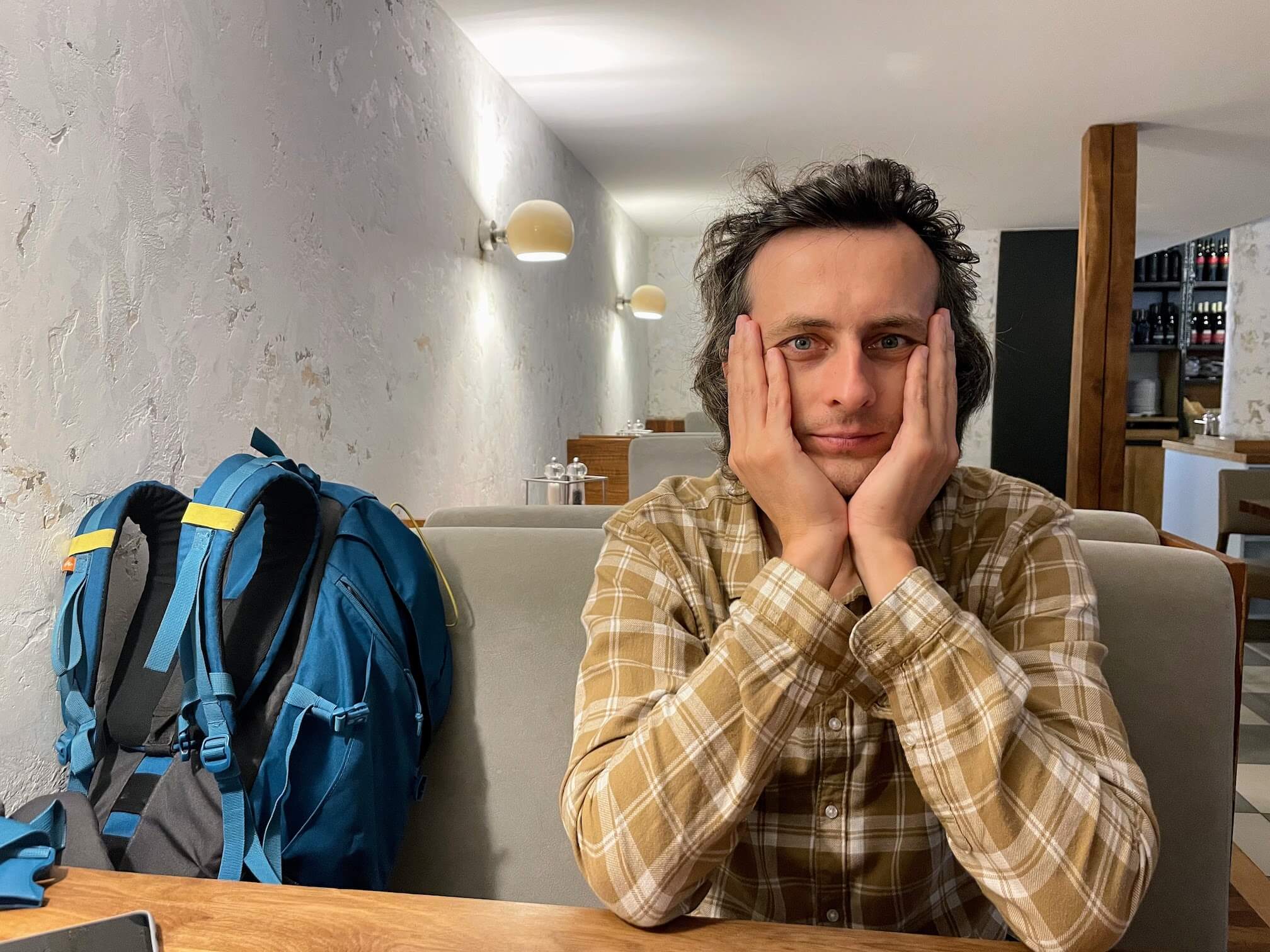 Перед тим як відправитись в готель біля аеропорту, завітали в нашу улюбленую піццерію "Da Noi" в Дюссельдорфі