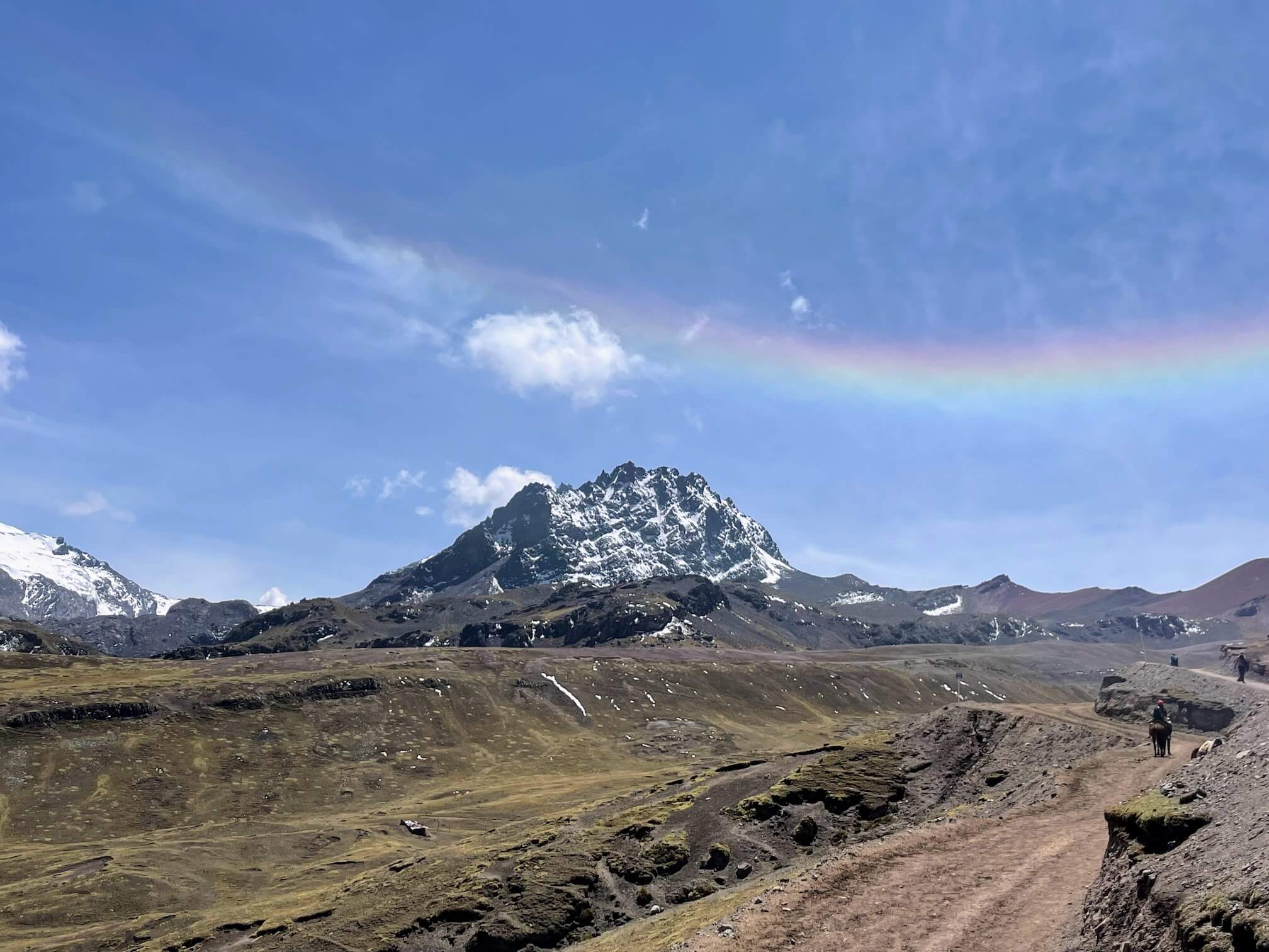 On the way back, we saw an upside-down rainbow again
