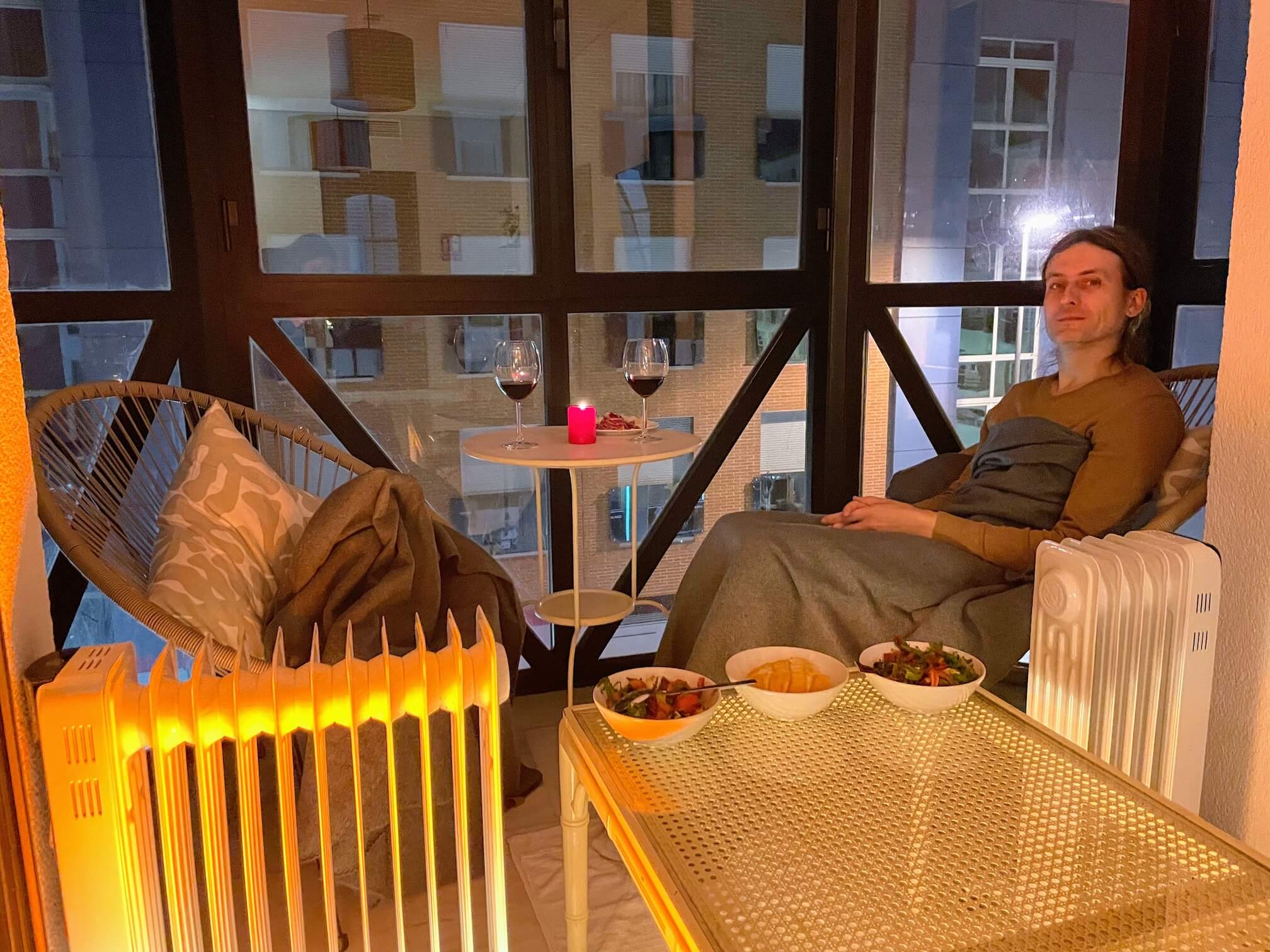 Dinner. In Andalusia, houses don’t have central heating, and the apartments are freezing. Heaters saved the day.
