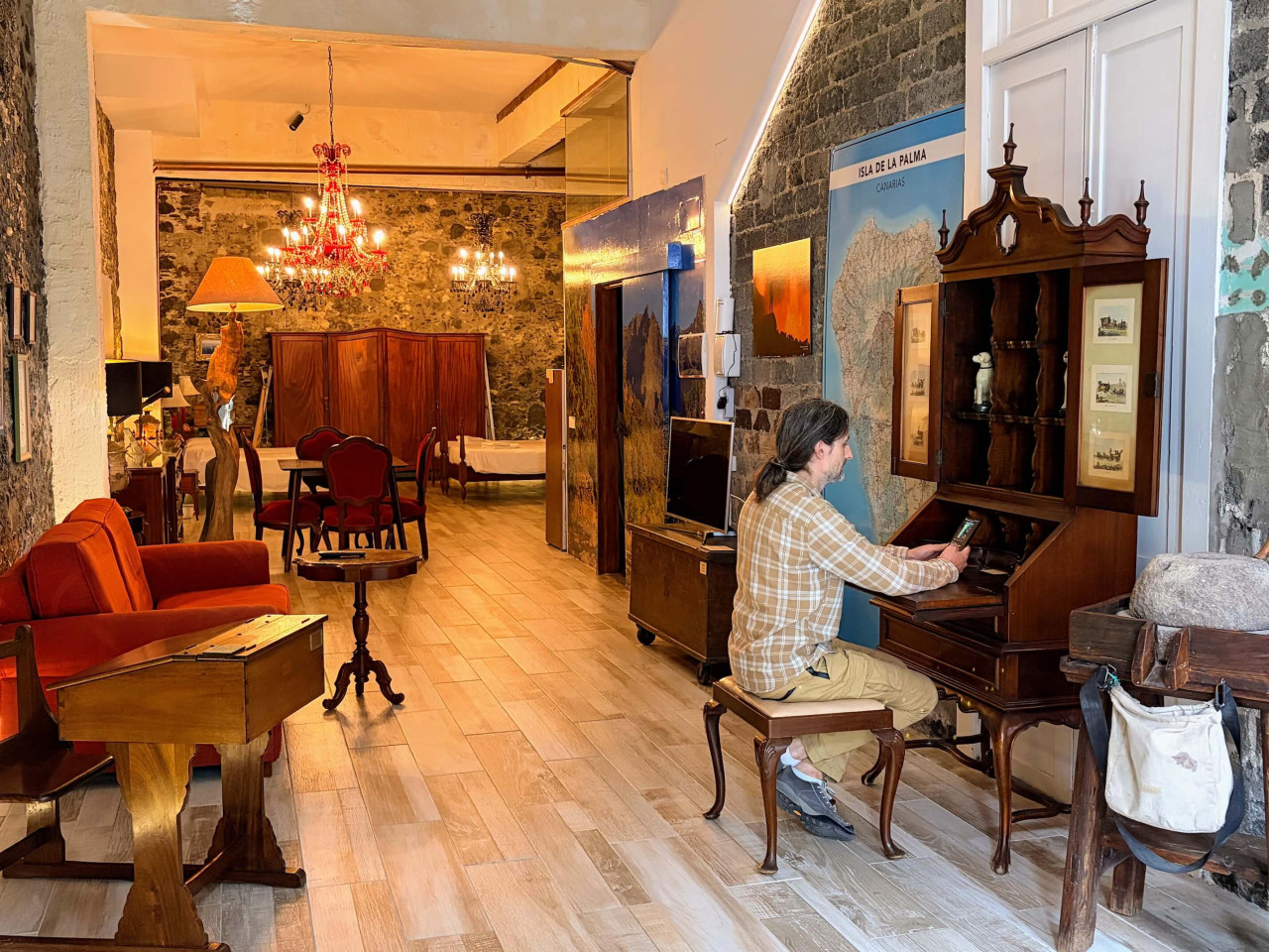 The accommodation feels like a museum :) Antique furniture from the early 20th century.