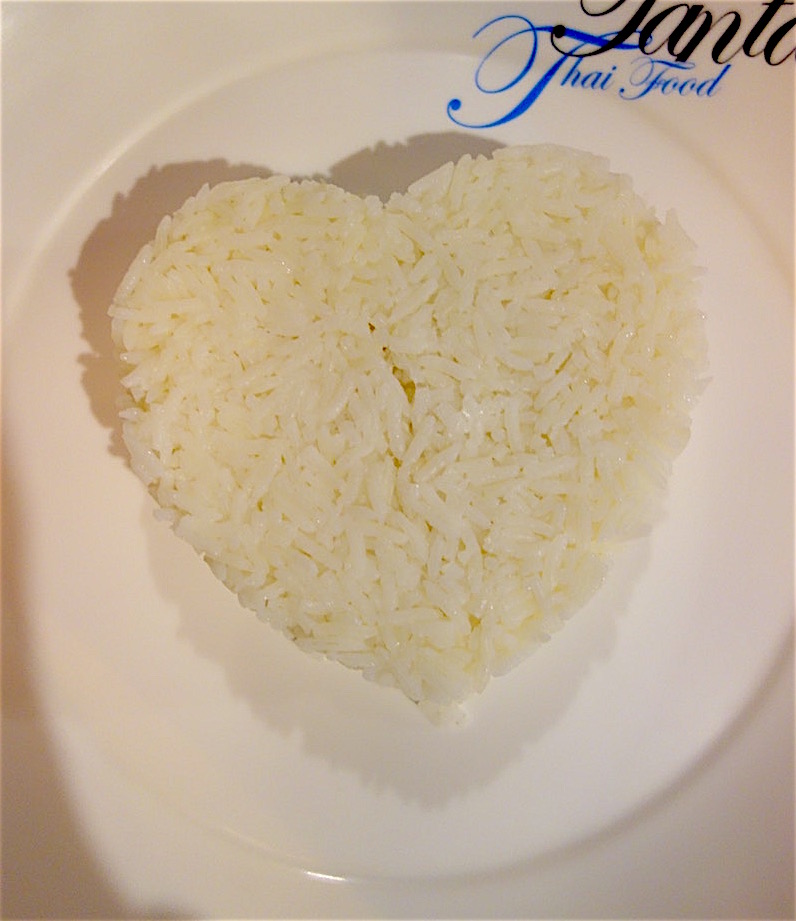 The rice was served in the shape of a heart :) It turned out beautiful and delicious.