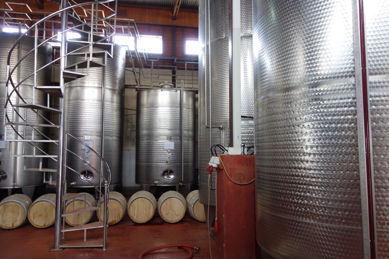 Wine production, Italian barrels